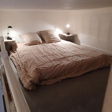 4 Rue Mercier Сет Экстерьер фото