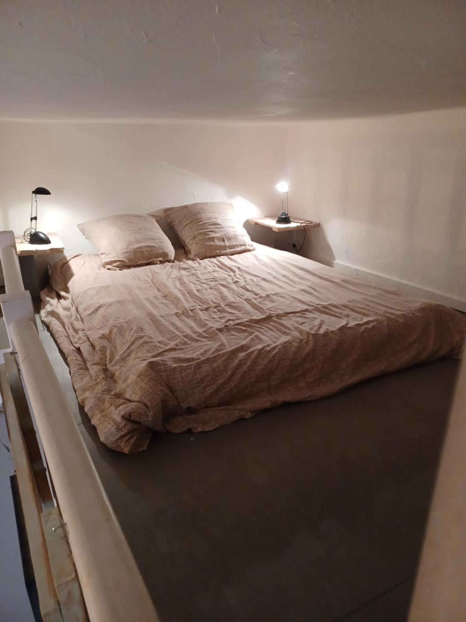 4 Rue Mercier Сет Экстерьер фото